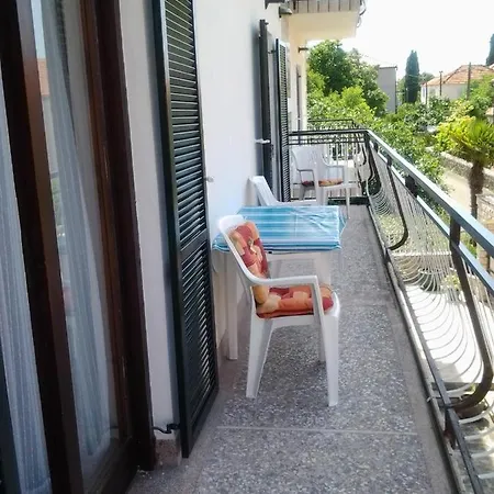 With A Parking Space - Diklo, - 5795 公寓 *