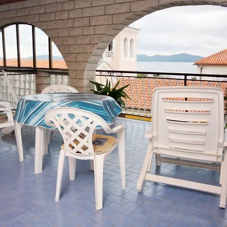 With A Parking Space - Diklo, - 5795 公寓 *