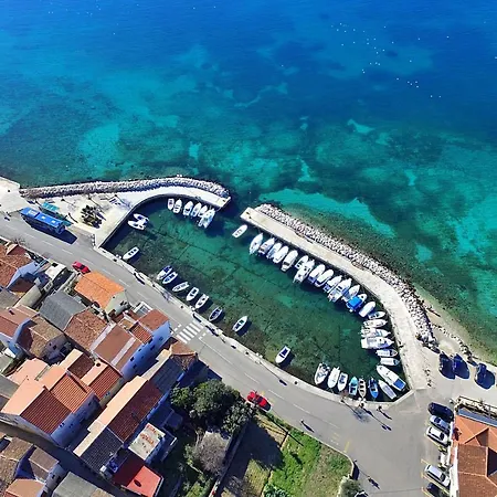 Appartamento With A Parking Space - Diklo, - 5795