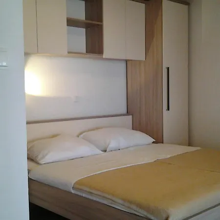 With A Parking Space - Diklo, - 5795 Appartamento Zara